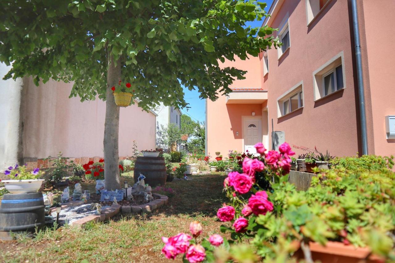 Apartment Velvet Ζαντάρ Εξωτερικό φωτογραφία